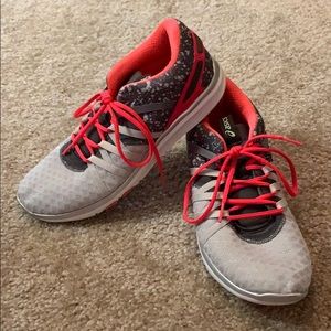 ASICS Women's Gel-Fit Yui Cross-Trainer Shoe